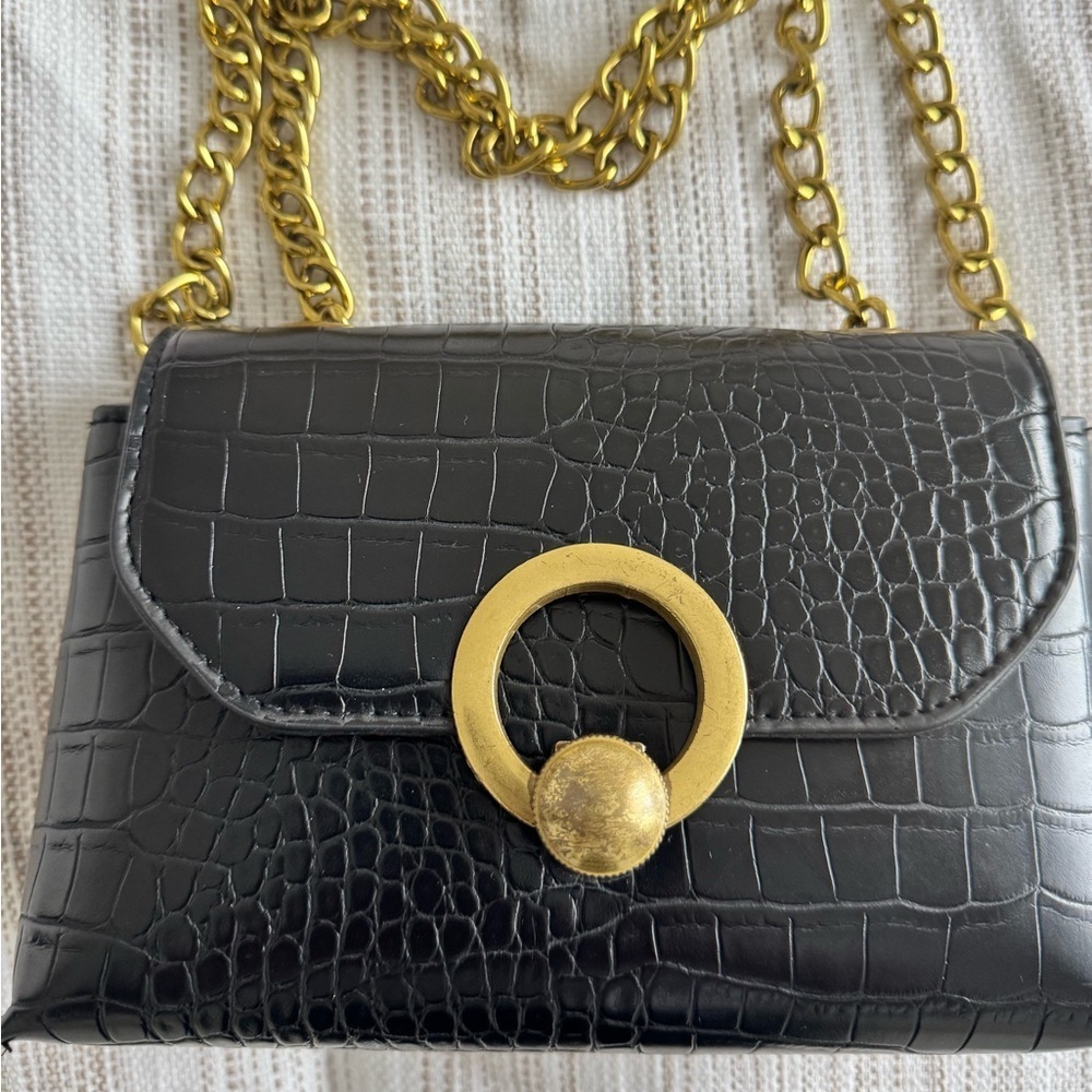 Black faux leather croc shoulder crossbody bag with gold hardware mini bag - Picture 4 of 8